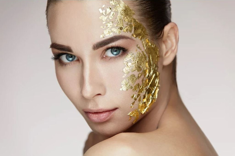 Luxury Gold & Silk Face Therapy